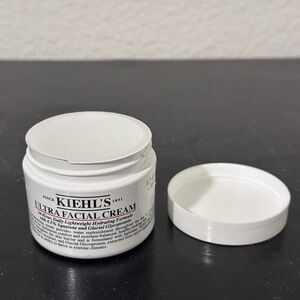 Kiehls Ultra facial cream with squalane